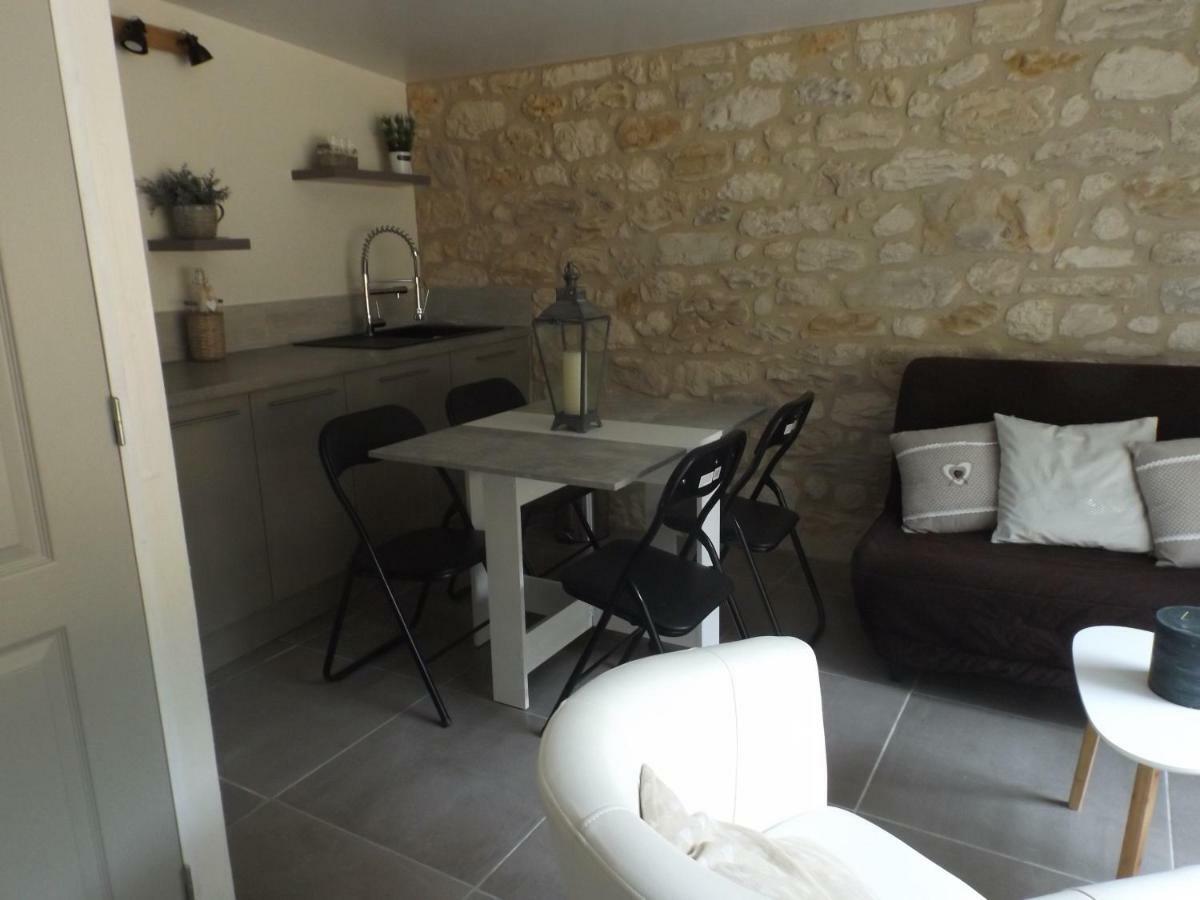 Les Bois 2 Holiday home *